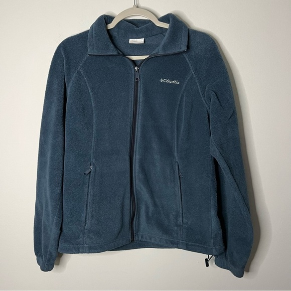 Columbia Jackets & Blazers - Women’s Columbia blue fleece zip up jacket size medium M